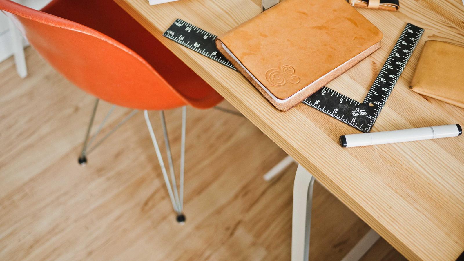 The Value of Teaching Students to Keep a Research Decision Log